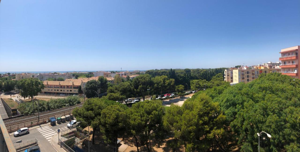 Cosy Well Situed Apartment With Sea View Vilanova i la Geltrú Zewnętrze zdjęcie