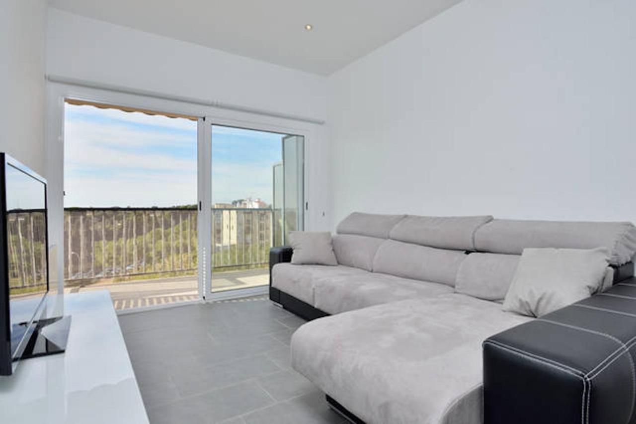 Cosy Well Situed Apartment With Sea View Vilanova i la Geltrú Zewnętrze zdjęcie
